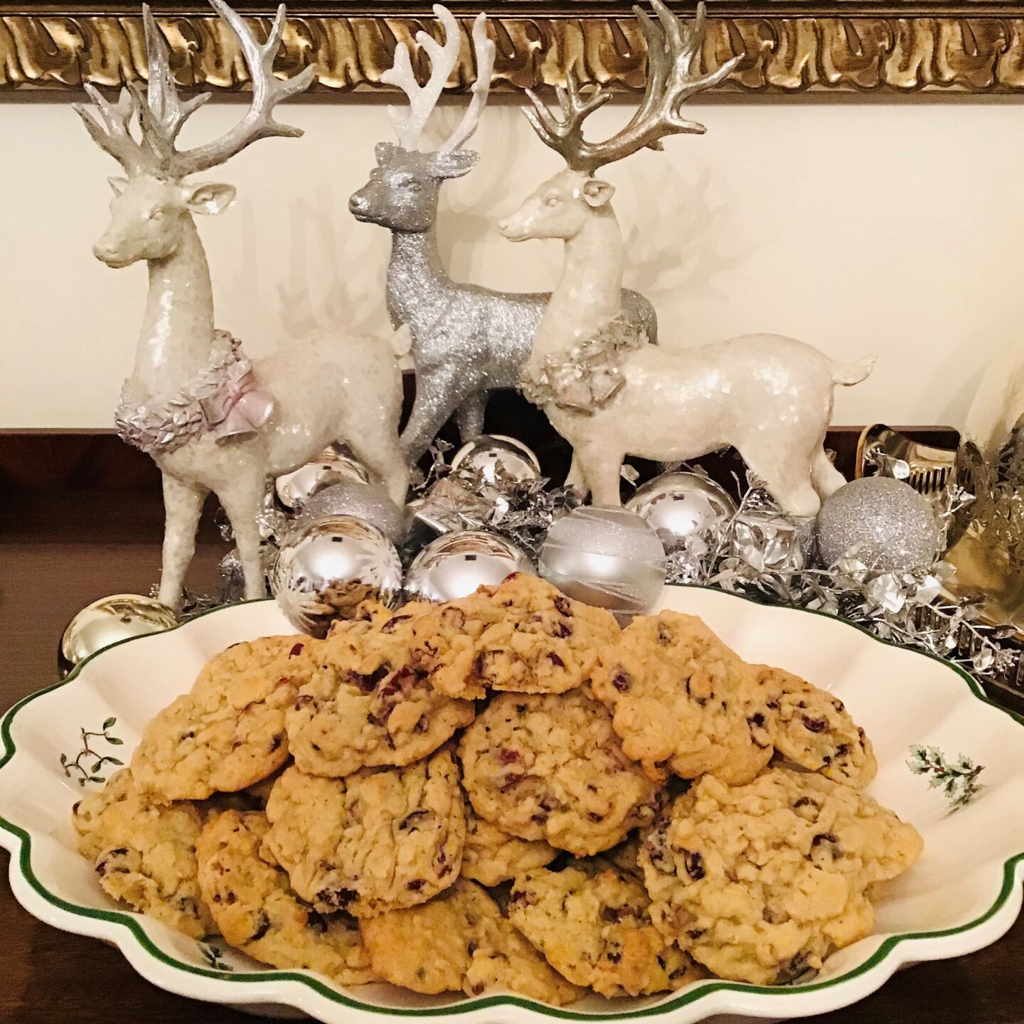 Cranberry Oatmeal Cookies